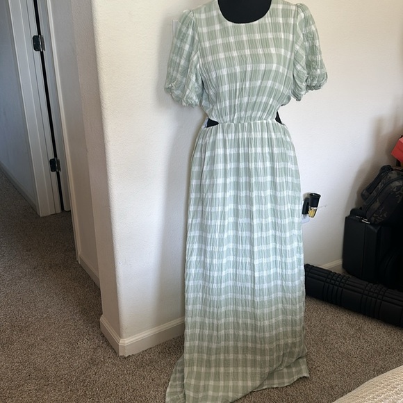 show me your mumu
Eloise Cutout Maxi - Picture 6 of 6